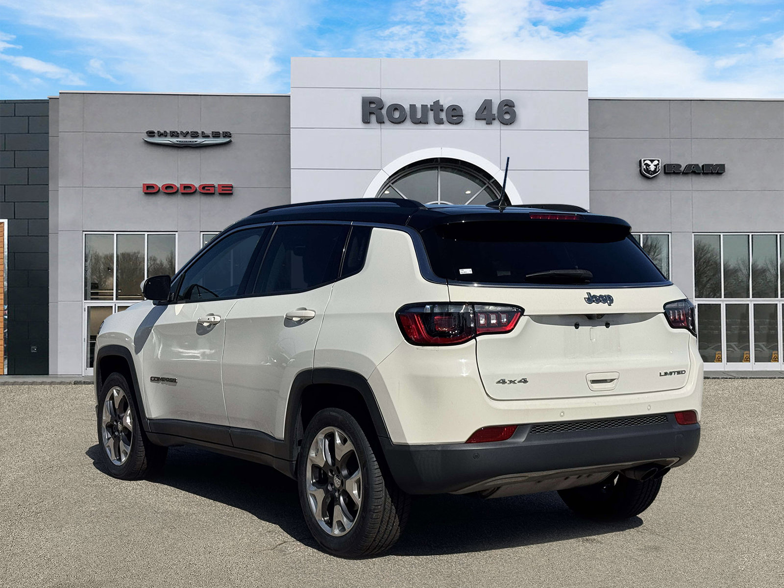 Used 2021 Jeep Compass Limited w/ Sun and Sound Group AWD/4WD image 4