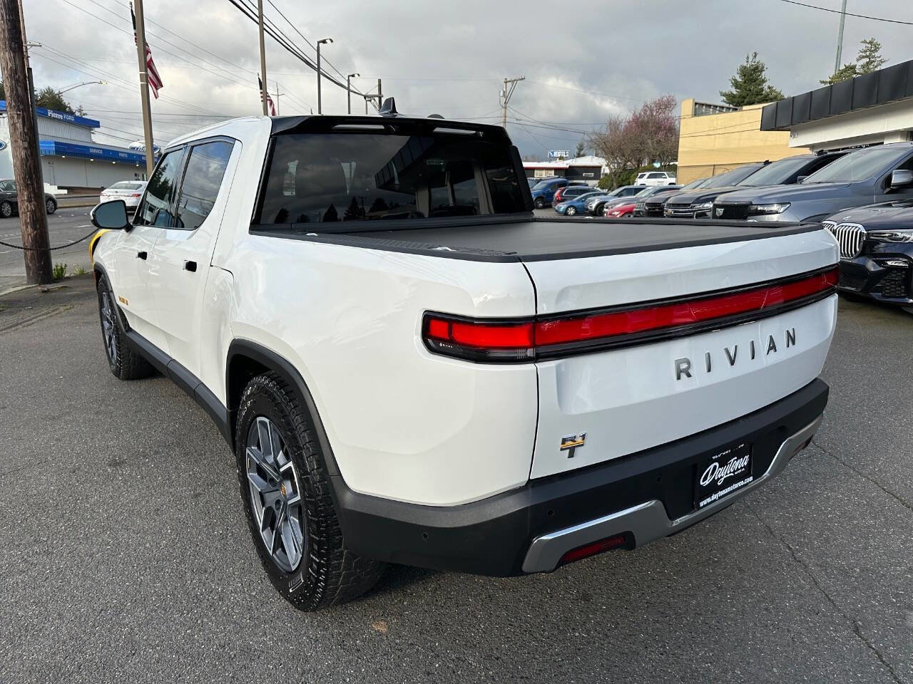 Used 2022 Rivian R1T Launch Edition image 4