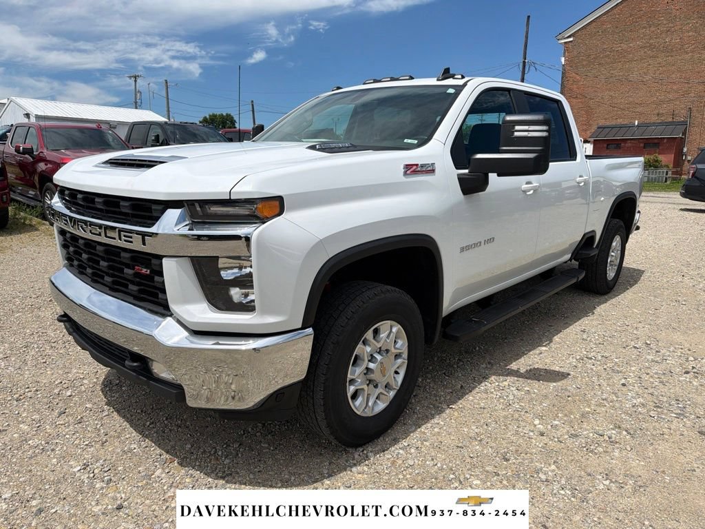 Used 2022 Chevrolet Silverado 3500 LT w/ Convenience Package AWD/4WD image 1