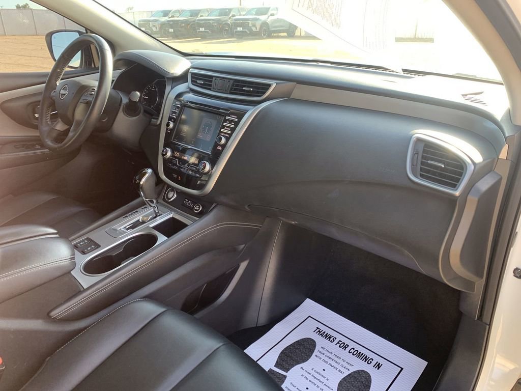 Used 2023 Nissan Murano SV FWD image 27