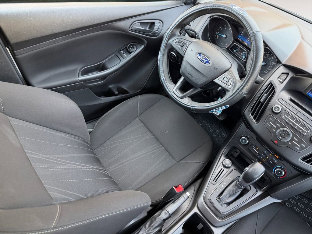 Used 2017 Ford Focus S image 15