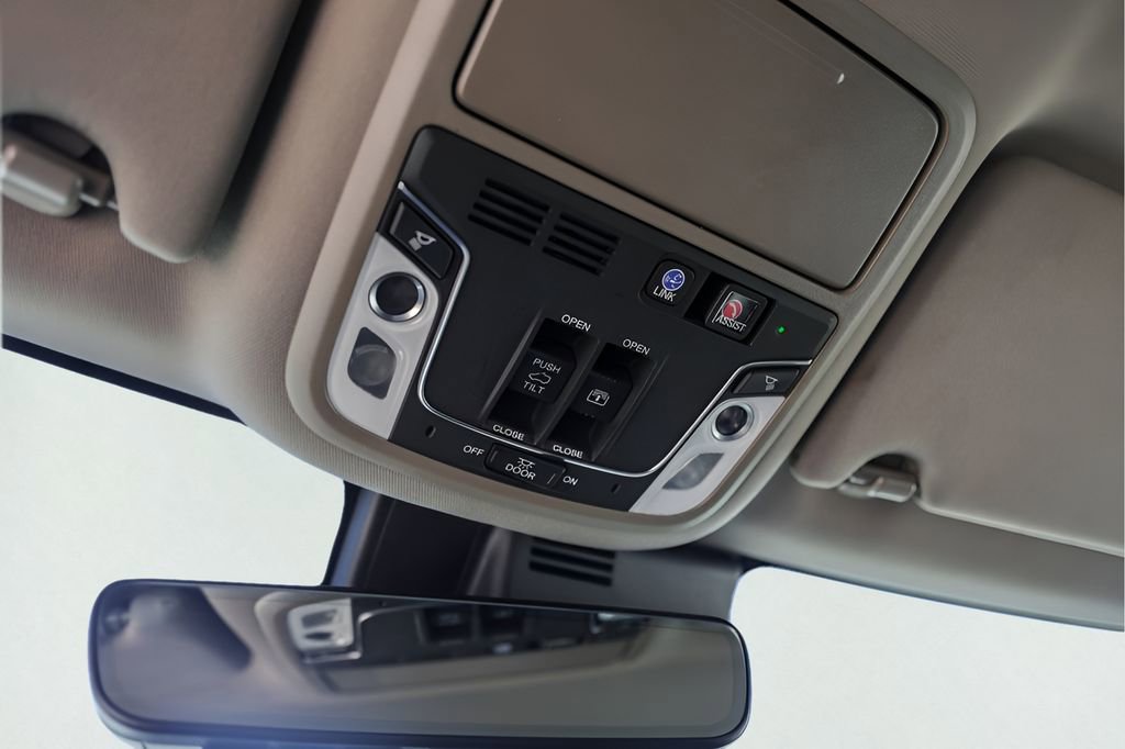 Used 2019 Honda Pilot Elite image 25