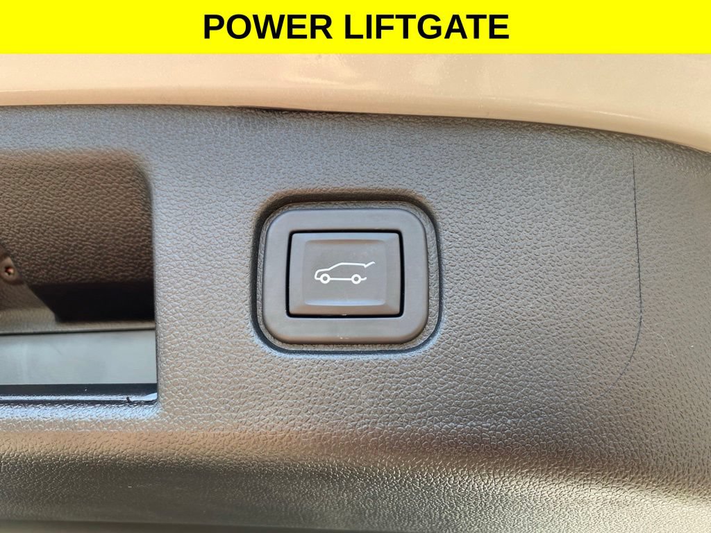 Used 2024 Chevrolet Blazer EV LT AWD/4WD image 18