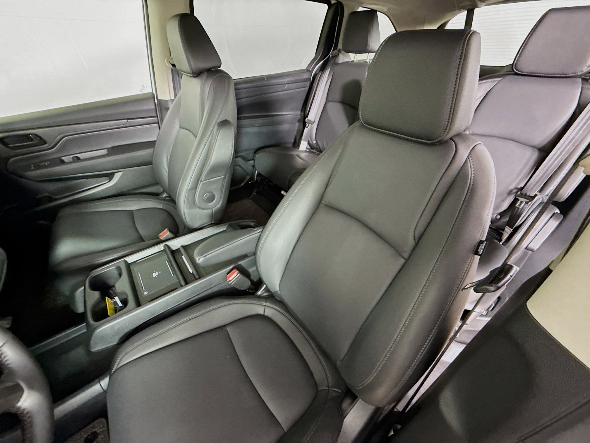 Certified 2026 Honda Odyssey EX-L image 25