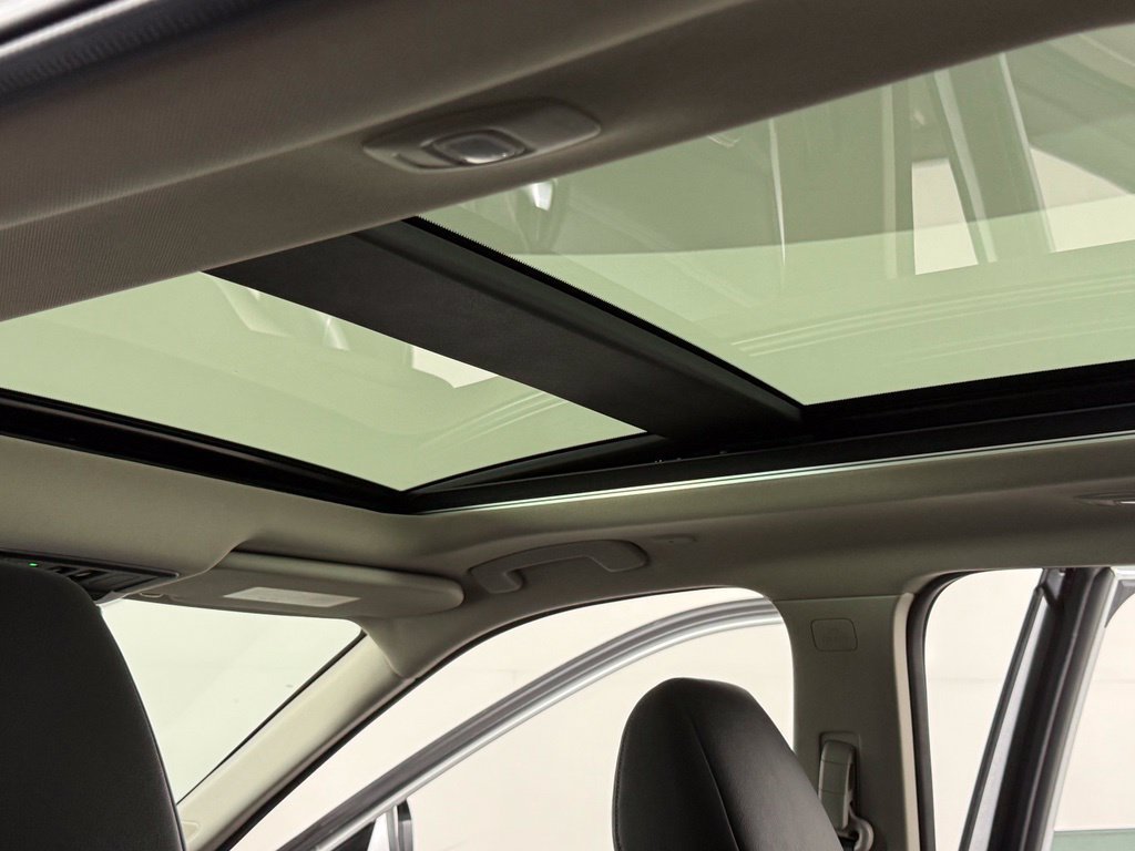 Certified 2023 Nissan Rogue SL w/ SL Premium Package FWD image 31