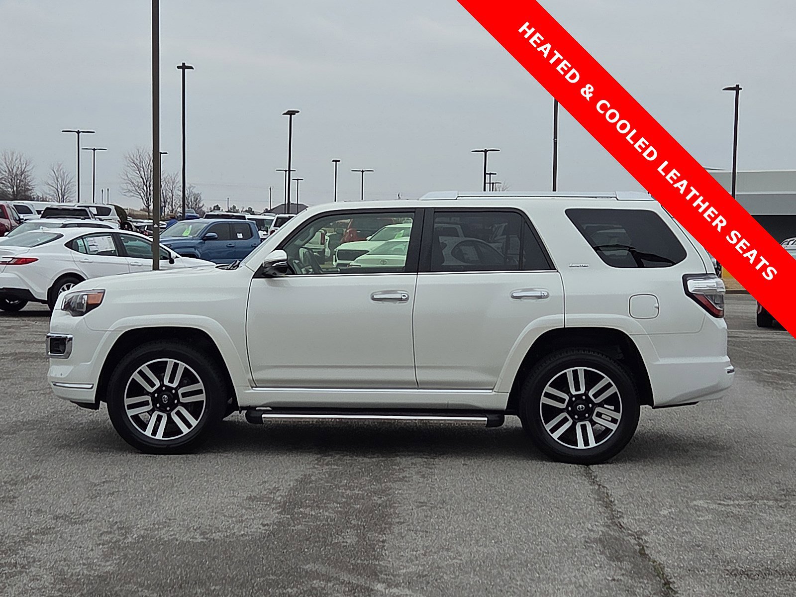 Used 2023 Toyota 4Runner Limited image 3
