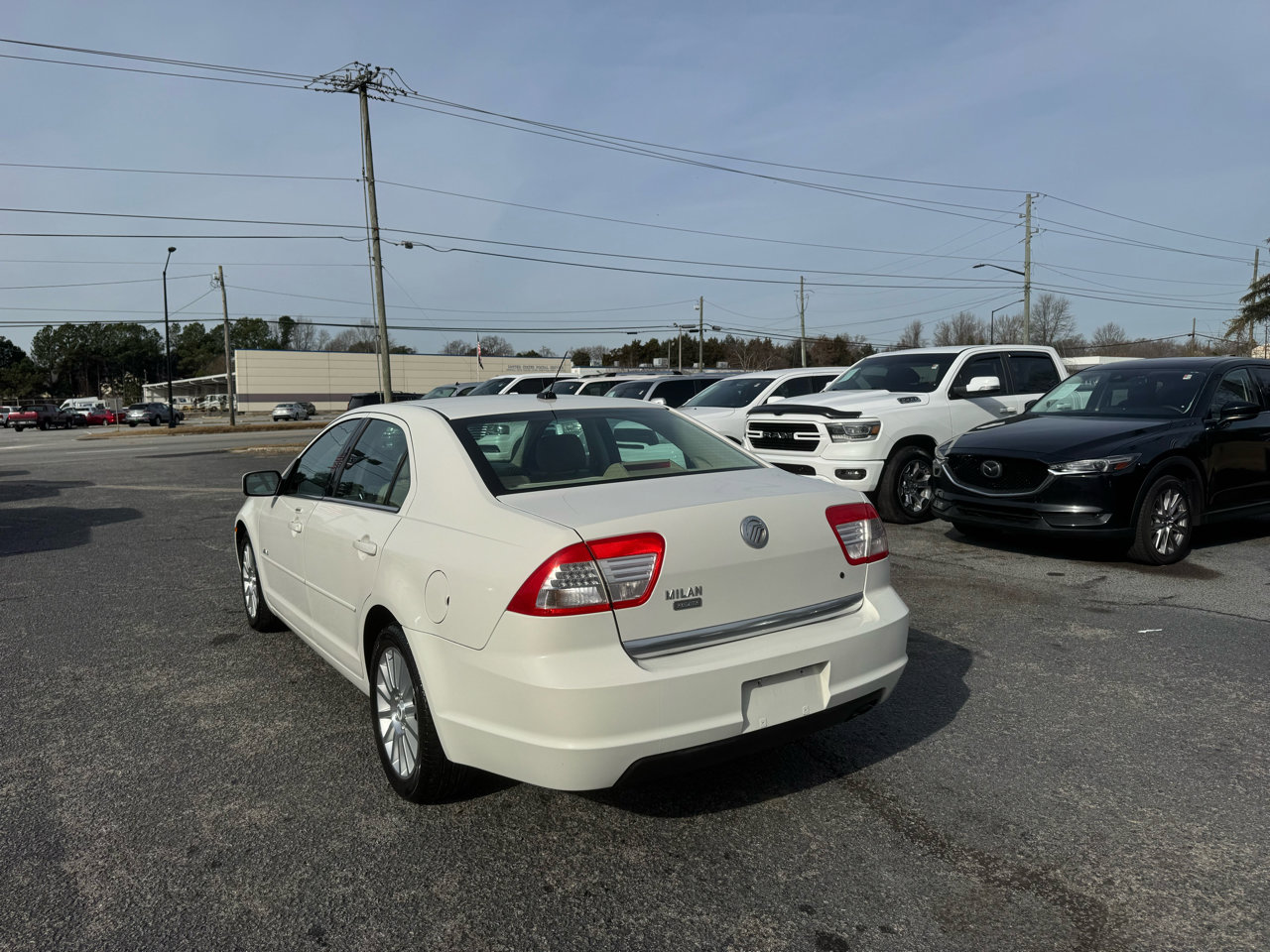 Used 2008 Mercury Milan Premier image 4