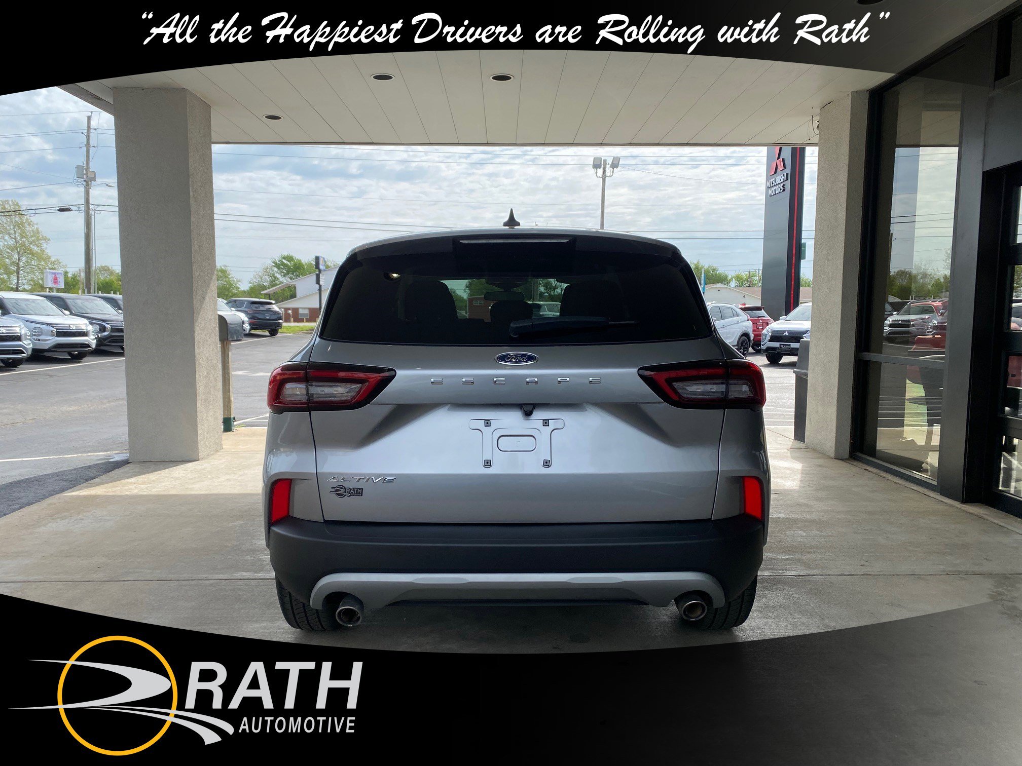 Used 2024 Ford Escape Active image 7