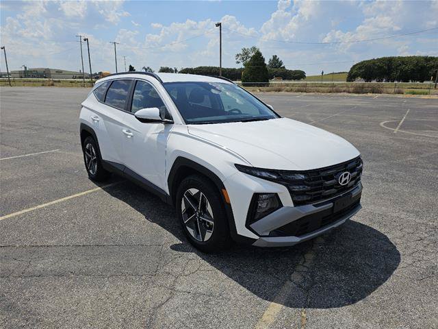 Used 2025 Hyundai Tucson SEL FWD image 3