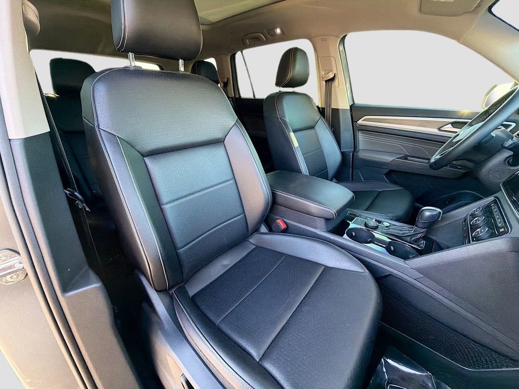 Used 2022 Volkswagen Atlas SEL AWD/4WD image 19