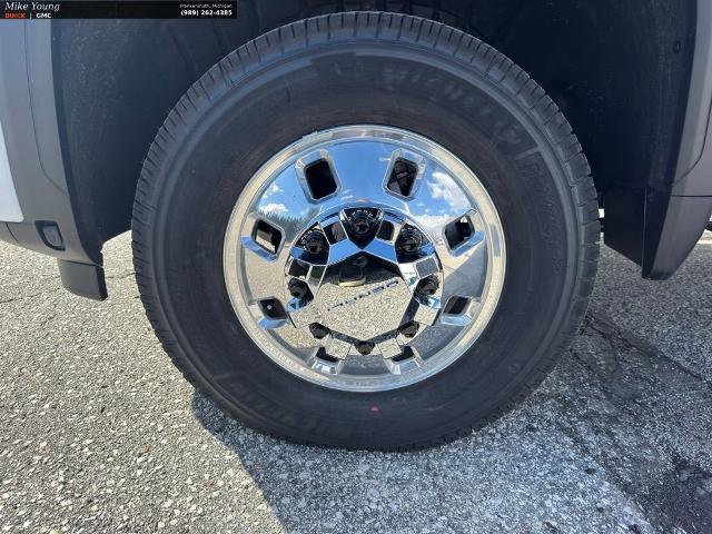 New 2026 GMC Sierra 3500 Denali w/ Denali Reserve Package image 12