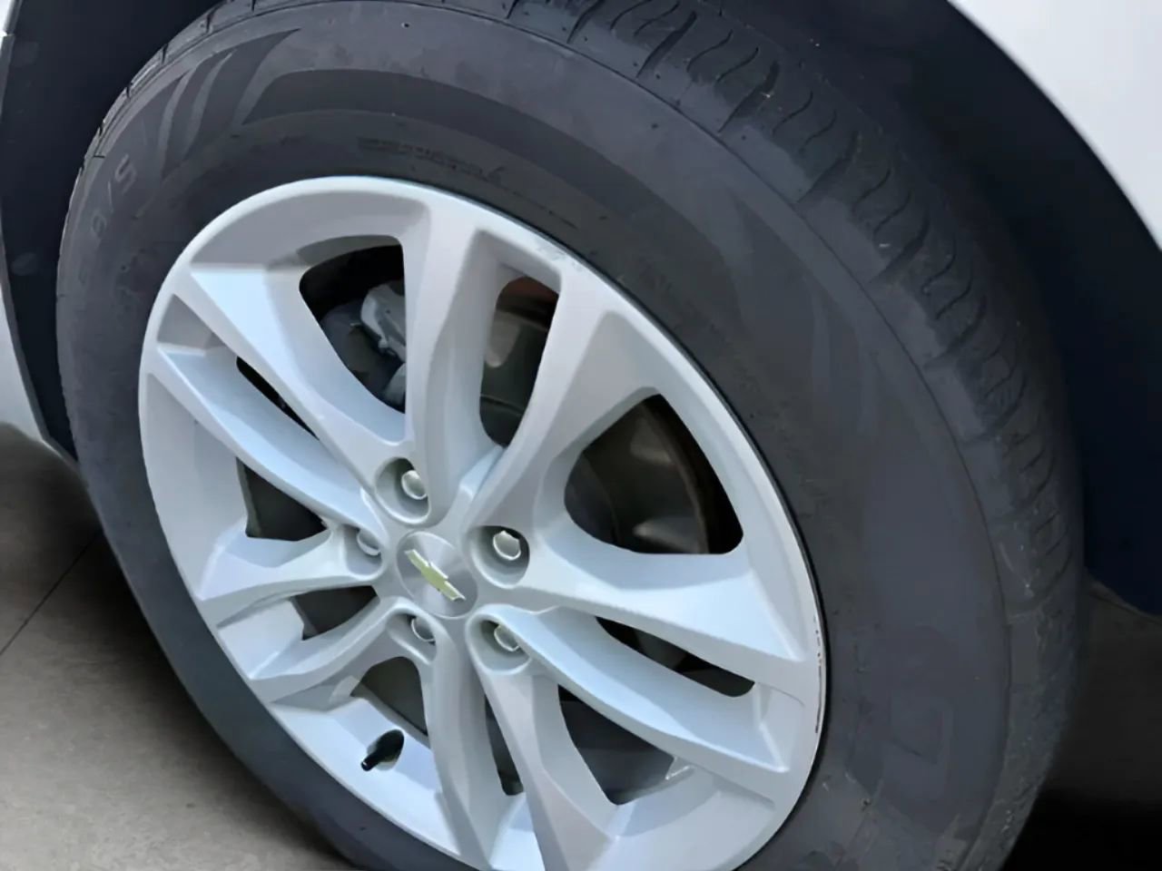 Used 2016 Chevrolet Malibu LT w/ Leather Package image 27