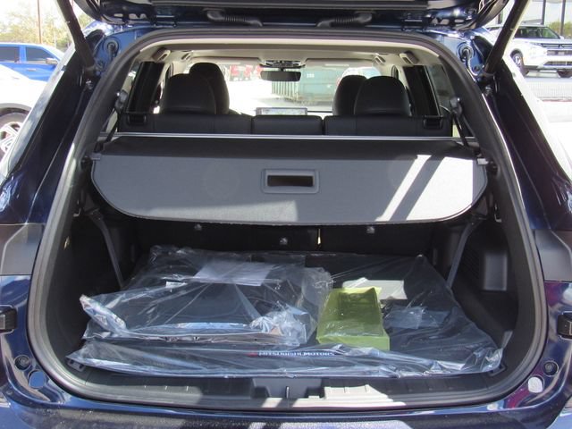 New 2026 Mitsubishi Outlander SE FWD image 5