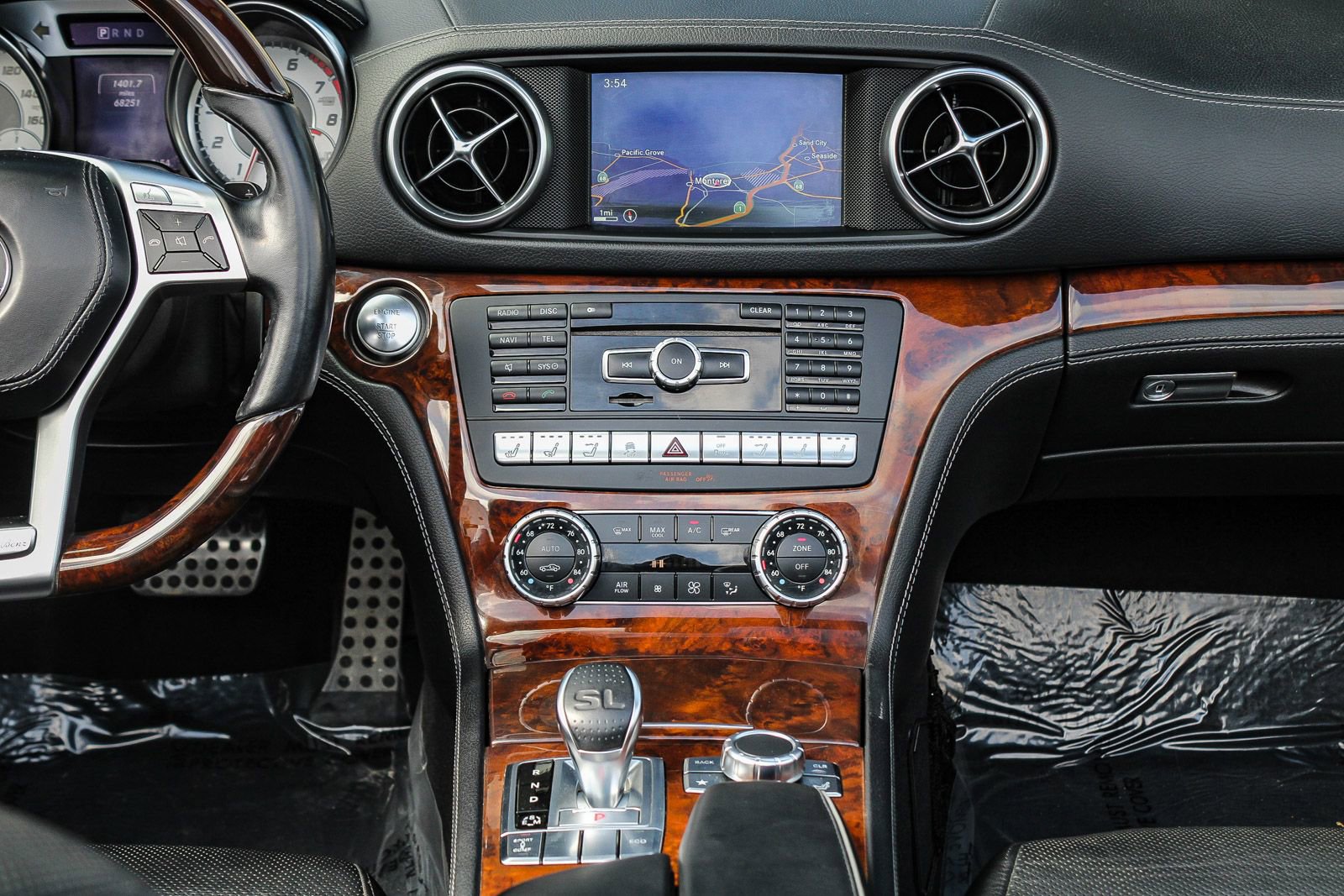 Used 2014 Mercedes-Benz SL 550 image 14