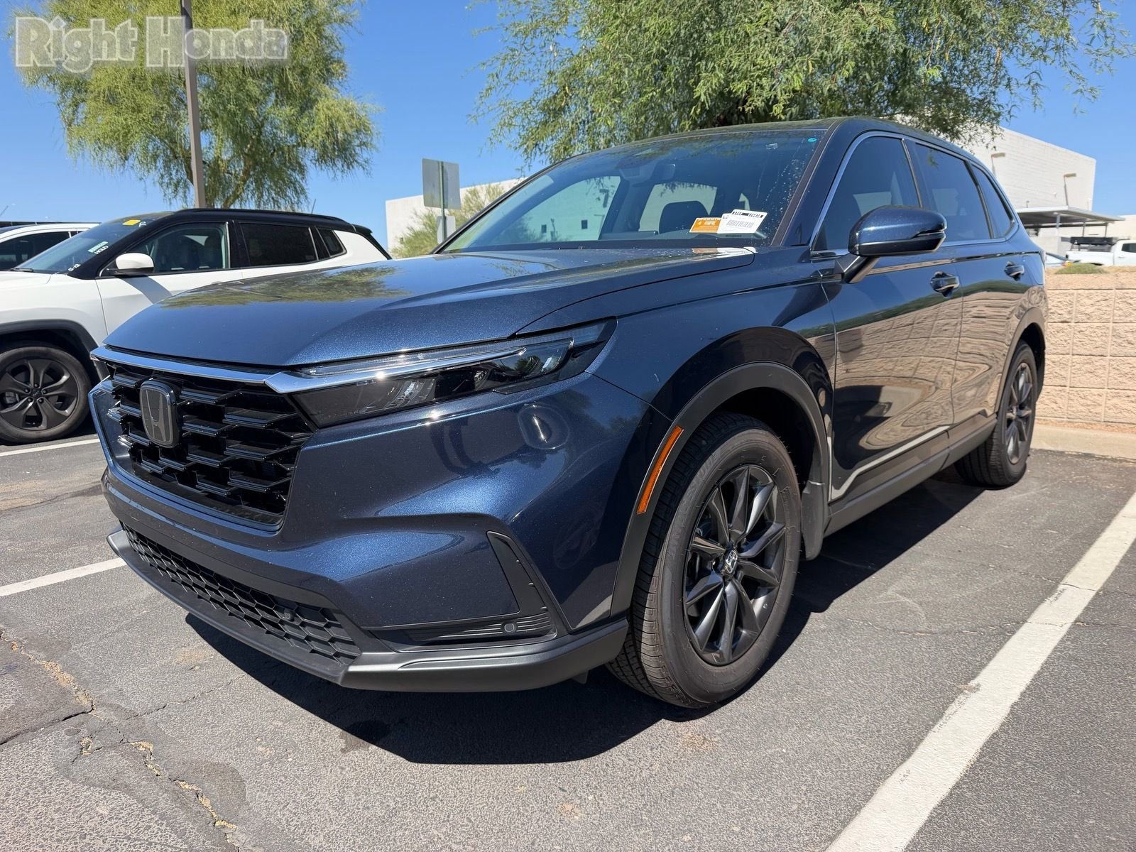 Used 2026 Honda CR-V EX-L image 2