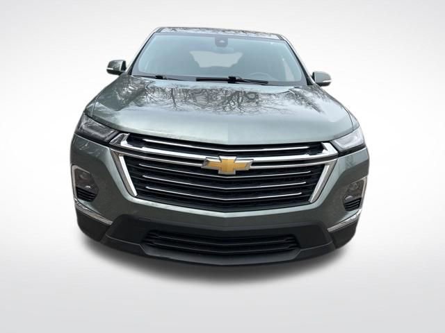 Used 2023 Chevrolet Traverse LT image 9