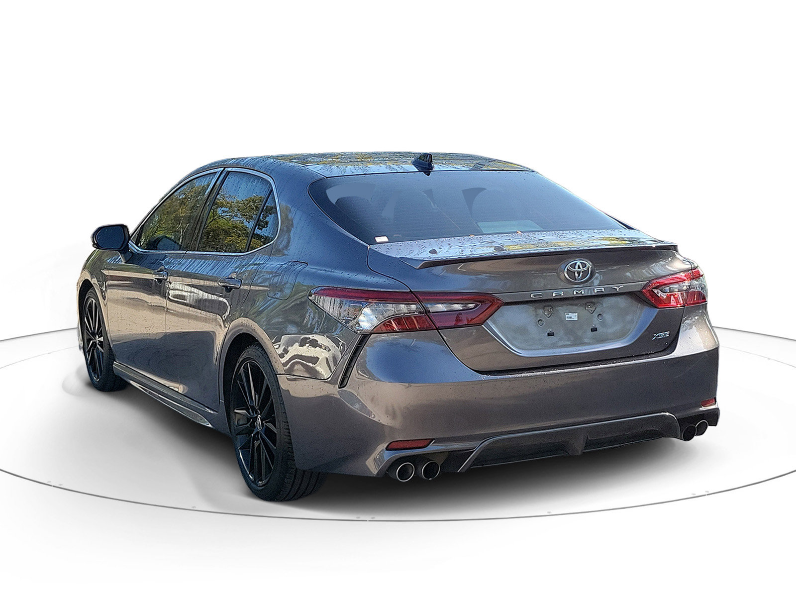 Used 2022 Toyota Camry XSE w/ Navigation Package FWD image 3