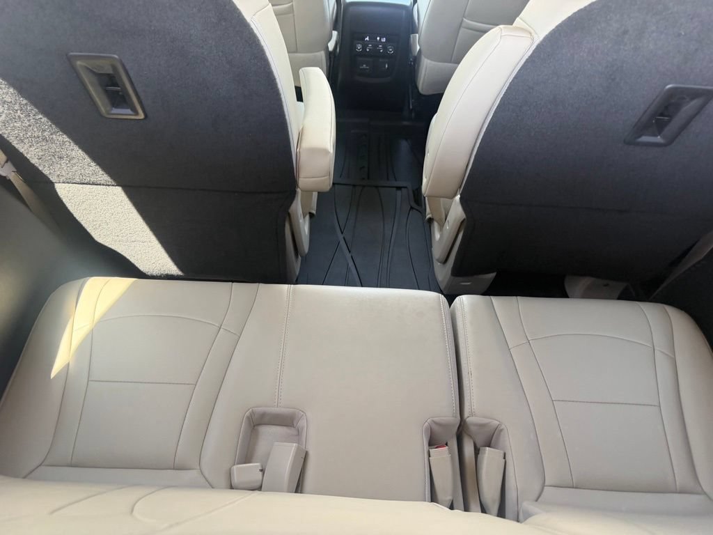 Used 2021 Buick Enclave Premium w/ Surround and Sites Package FWD image 21