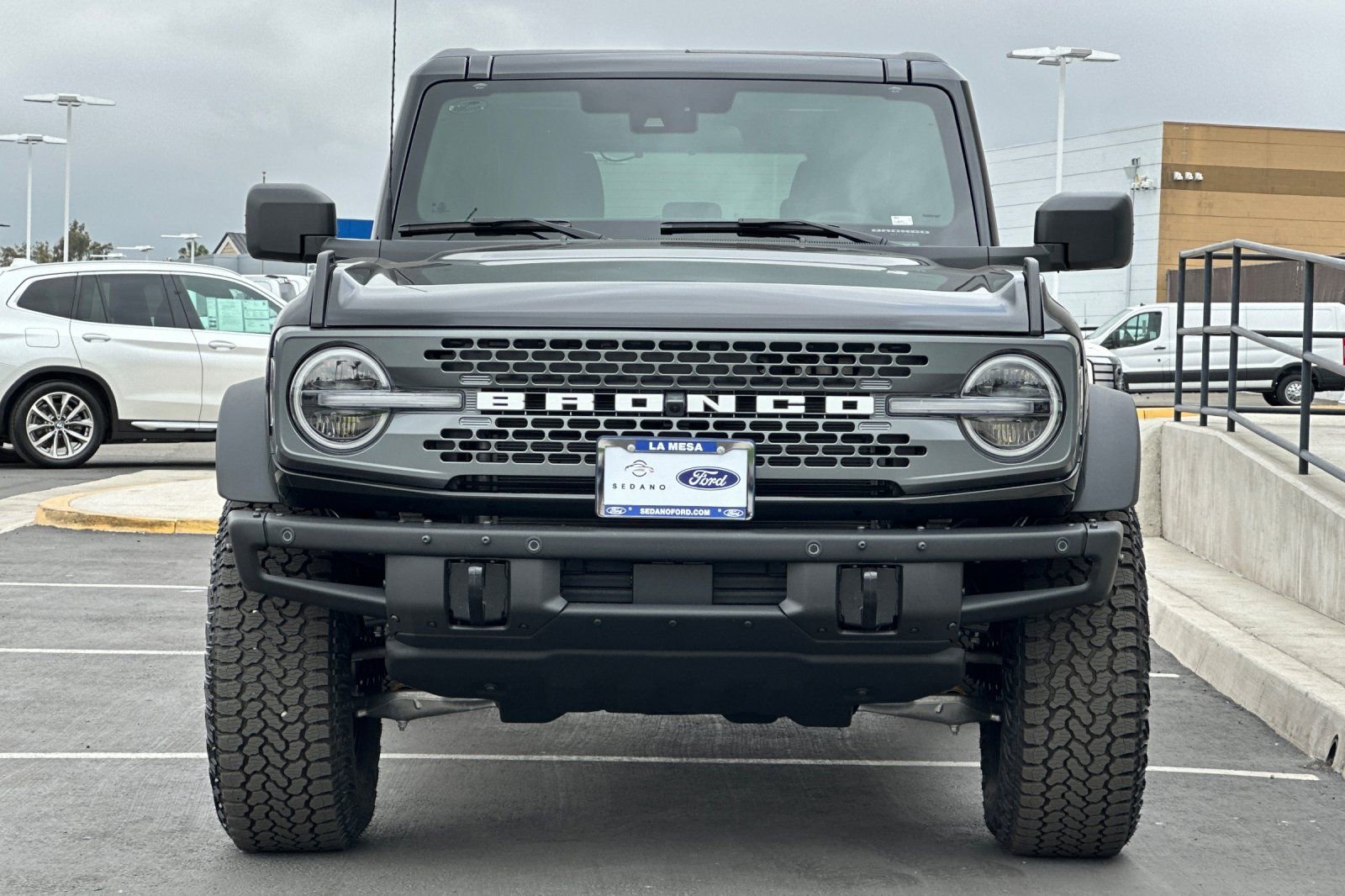New 2026 Ford Bronco Badlands image 8