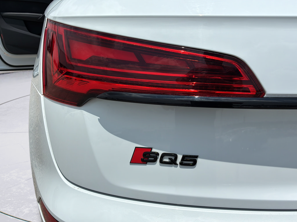 Used 2022 Audi SQ5 Premium Plus AWD/4WD image 39
