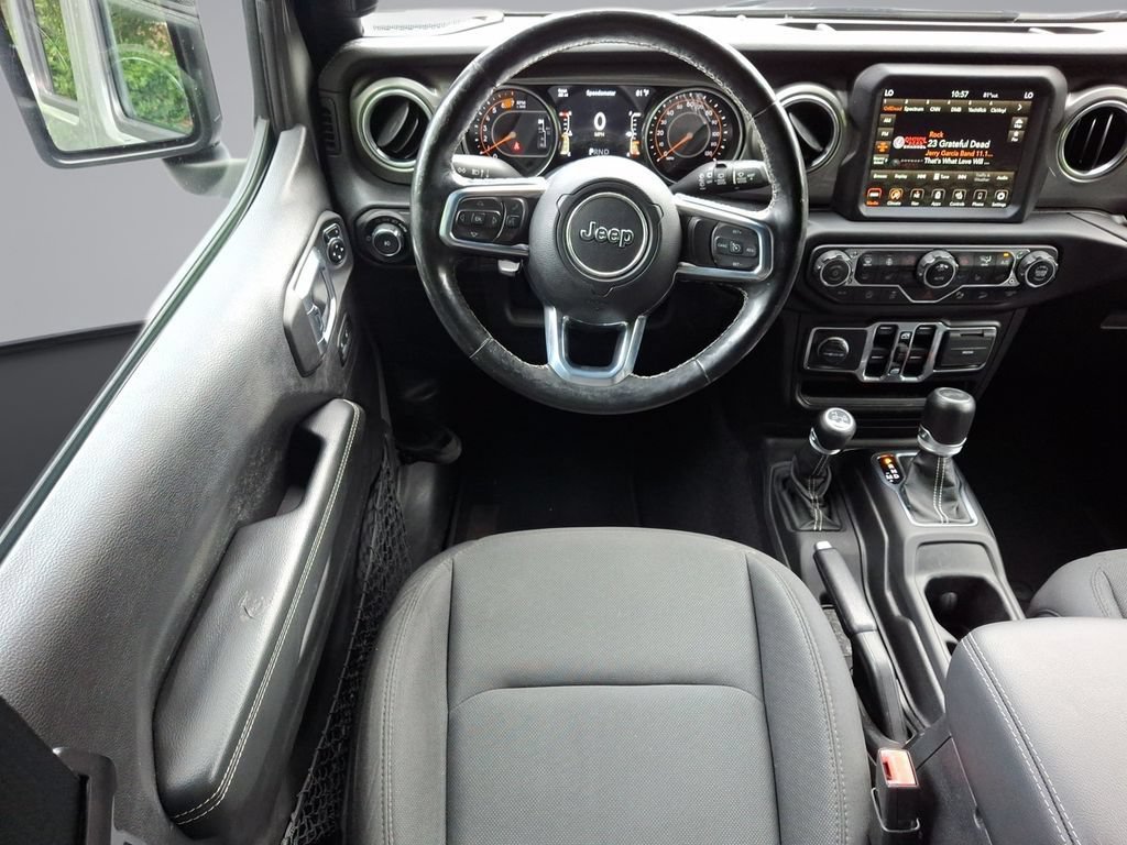 Used 2020 Jeep Wrangler Unlimited Sahara AWD/4WD image 21