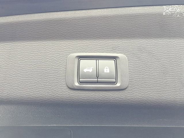 Used 2025 Mitsubishi Outlander SEL AWD/4WD image 28