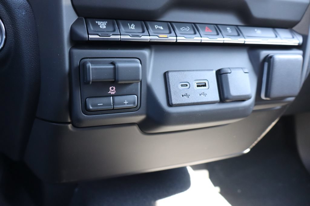 New 2026 Chevrolet Silverado 2500 Custom w/ Custom Value Package AWD/4WD image 15