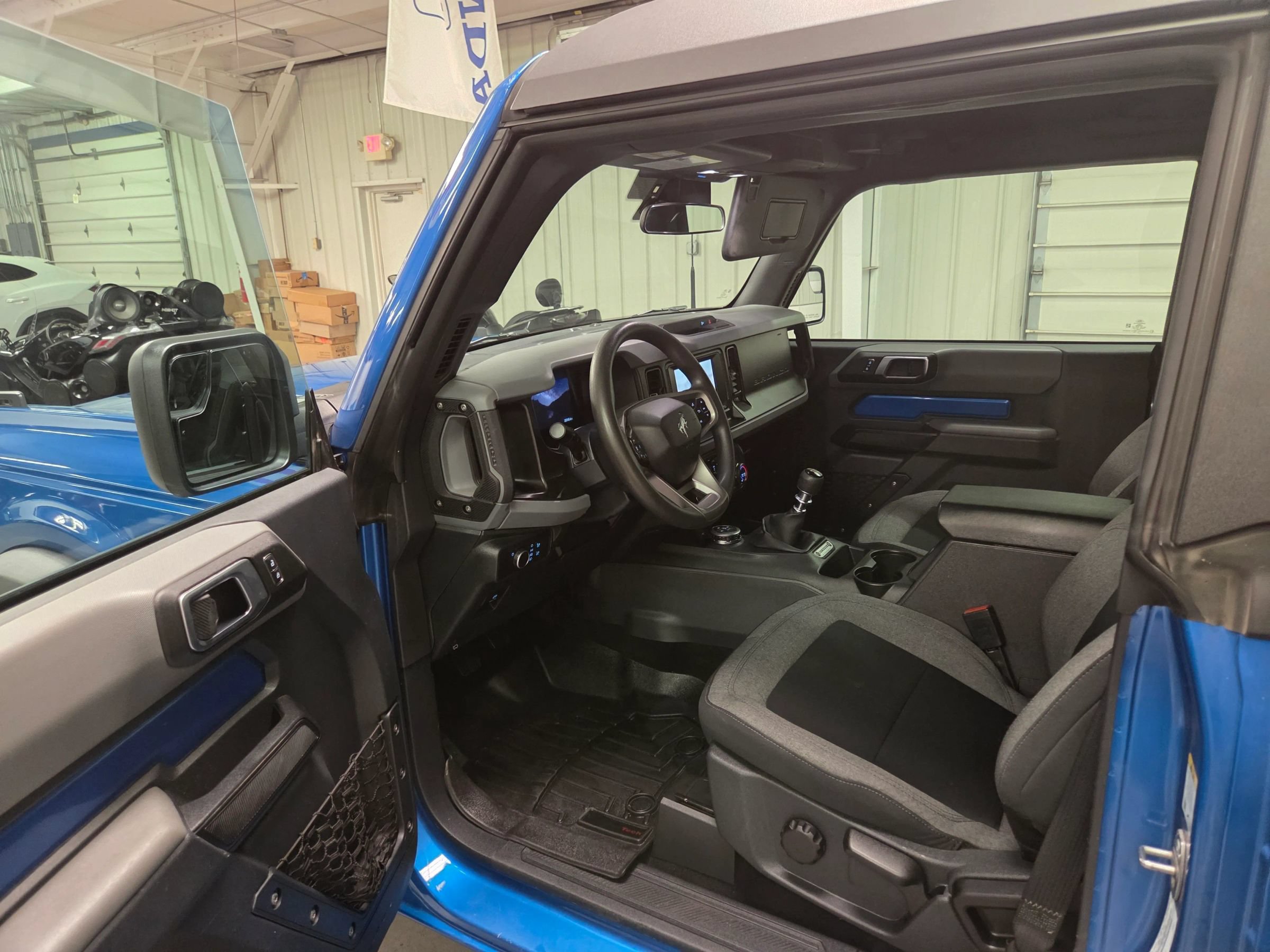Used 2021 Ford Bronco 2-Door AWD/4WD image 14