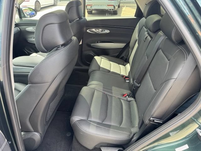 Certified 2023 Genesis GV70 2.5T w/ Select Package AWD/4WD image 34