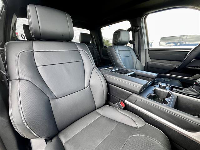 Used 2026 Toyota Tundra Limited w/ TRD Off-Road Package AWD/4WD image 11