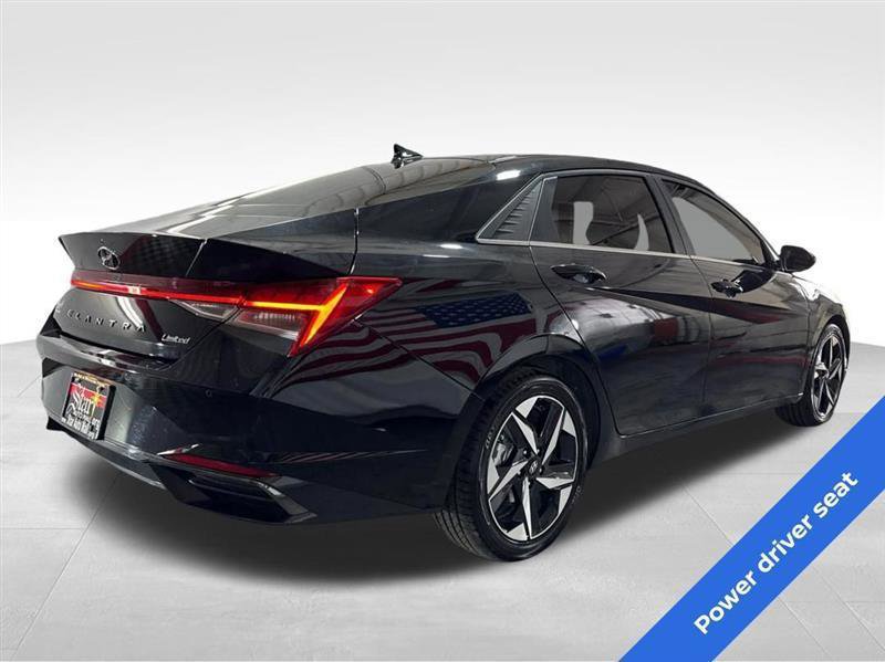 Used 2021 Hyundai Elantra Limited w/ Cargo Package image 5