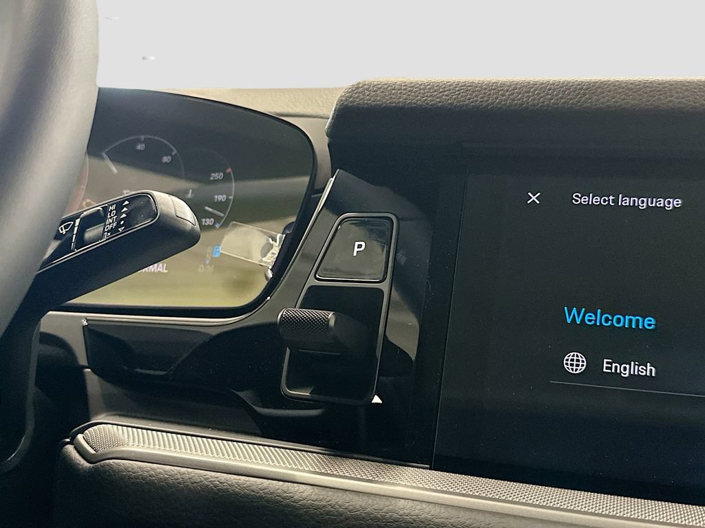 New 2026 Porsche Cayenne Coupe AWD/4WD image 19