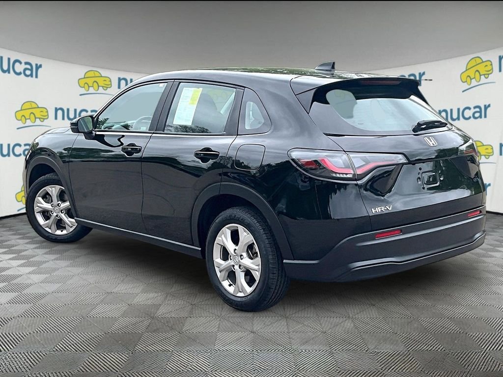 Used 2023 Honda HR-V LX image 4