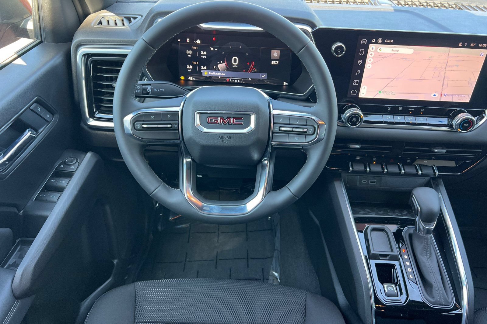 New 2026 GMC Canyon Elevation RWD image 16