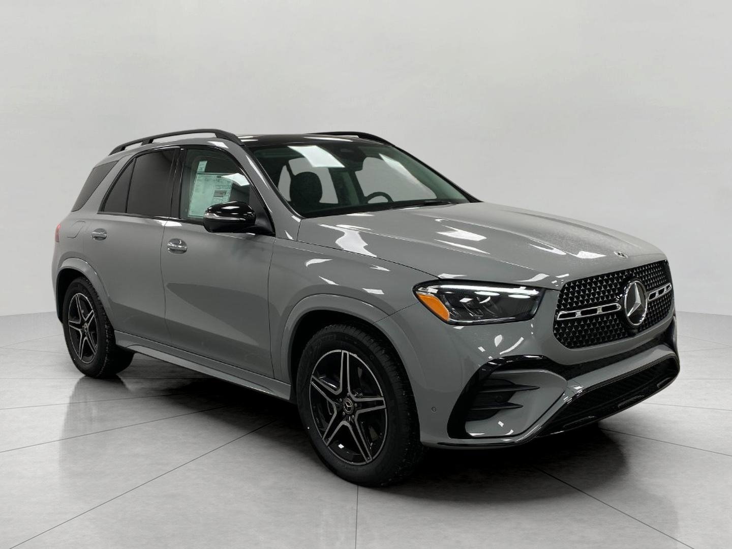 New 2026 Mercedes-Benz GLE 350 4MATIC image 1