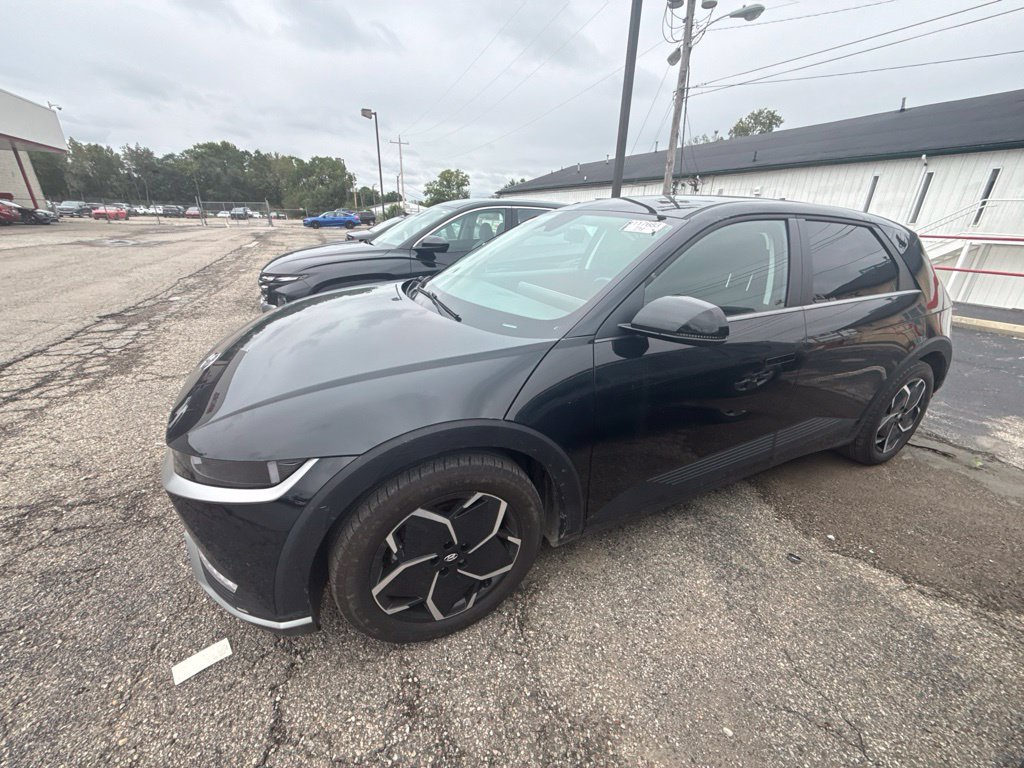 Certified 2024 Hyundai Ioniq 5 SE AWD/4WD image 2
