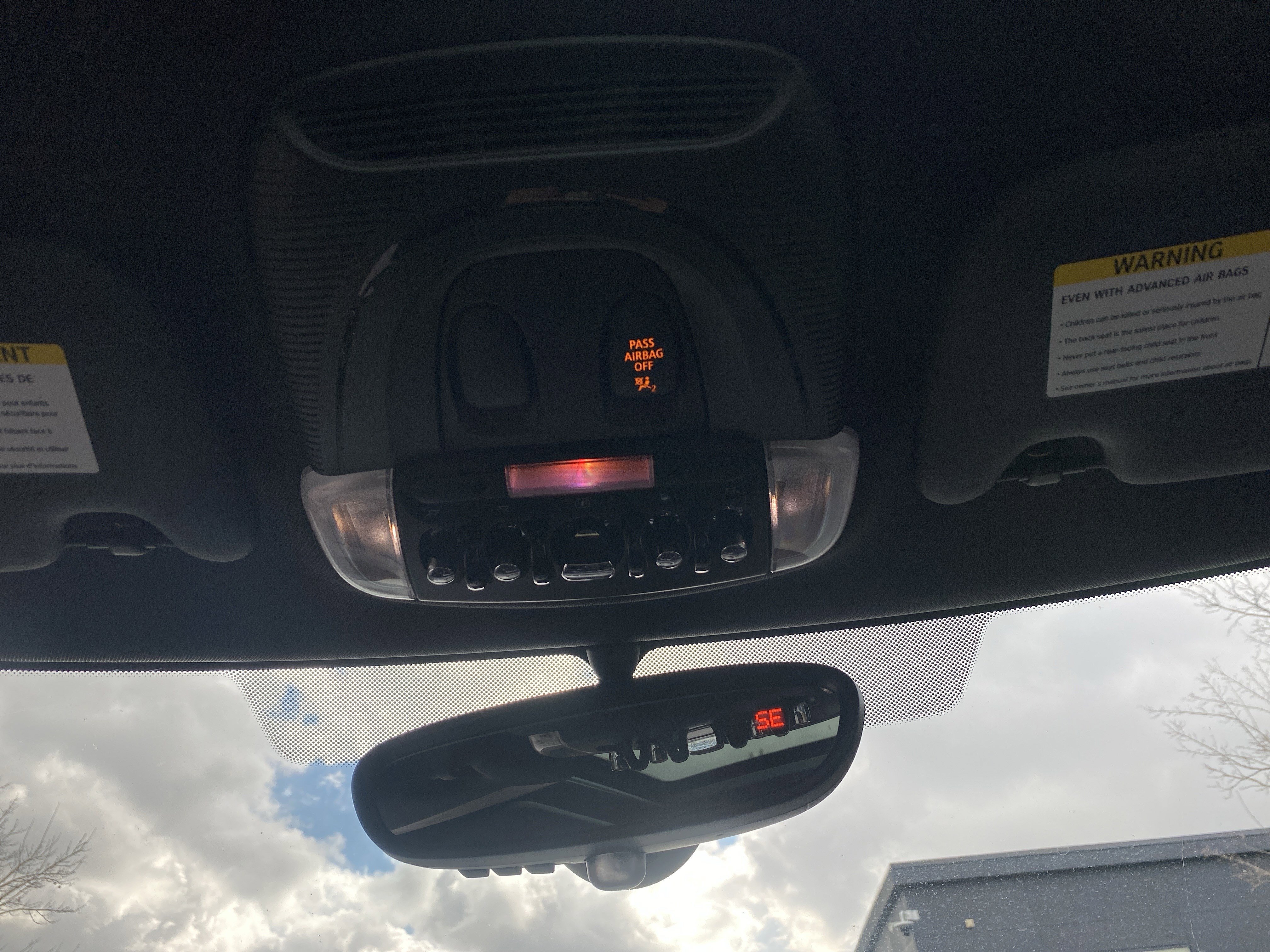 Used 2018 MINI Cooper S image 28