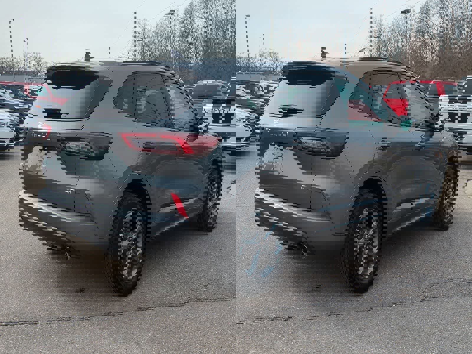 Used 2024 Ford Escape ST-Line Select w/ Tech Pack #2 image 8