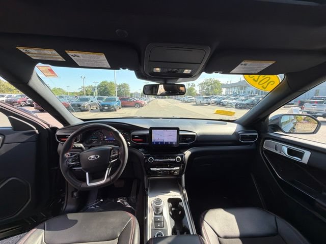 Used 2023 Ford Explorer ST-Line w/ Class IV Trailer Tow Package AWD/4WD image 17