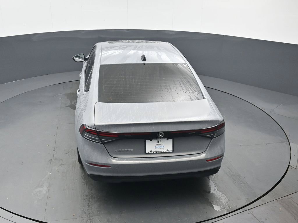 Used 2025 Honda Accord SE image 38