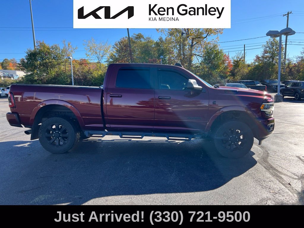 Used 2022 RAM 2500 Laramie w/ Night Edition AWD/4WD image 4