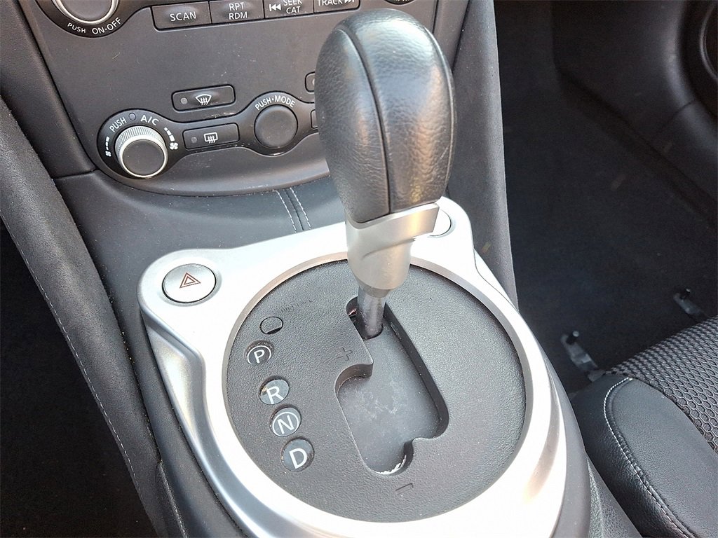 Used 2018 Nissan 370Z Touring Sport image 13