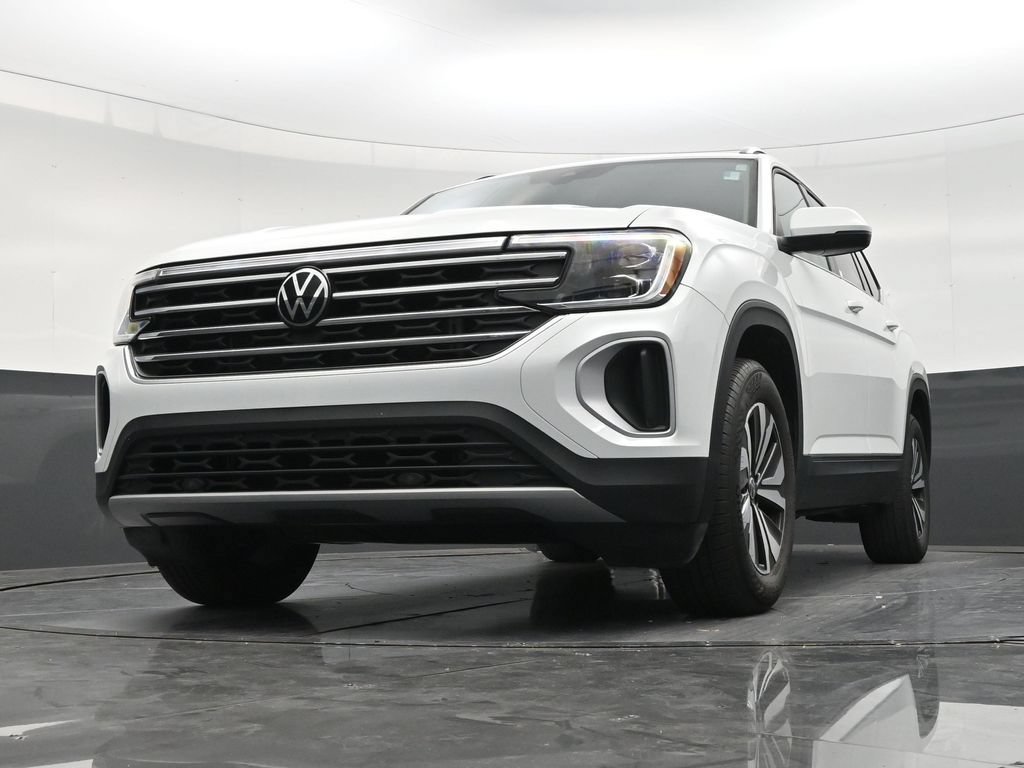 Used 2025 Volkswagen Atlas SE FWD image 27