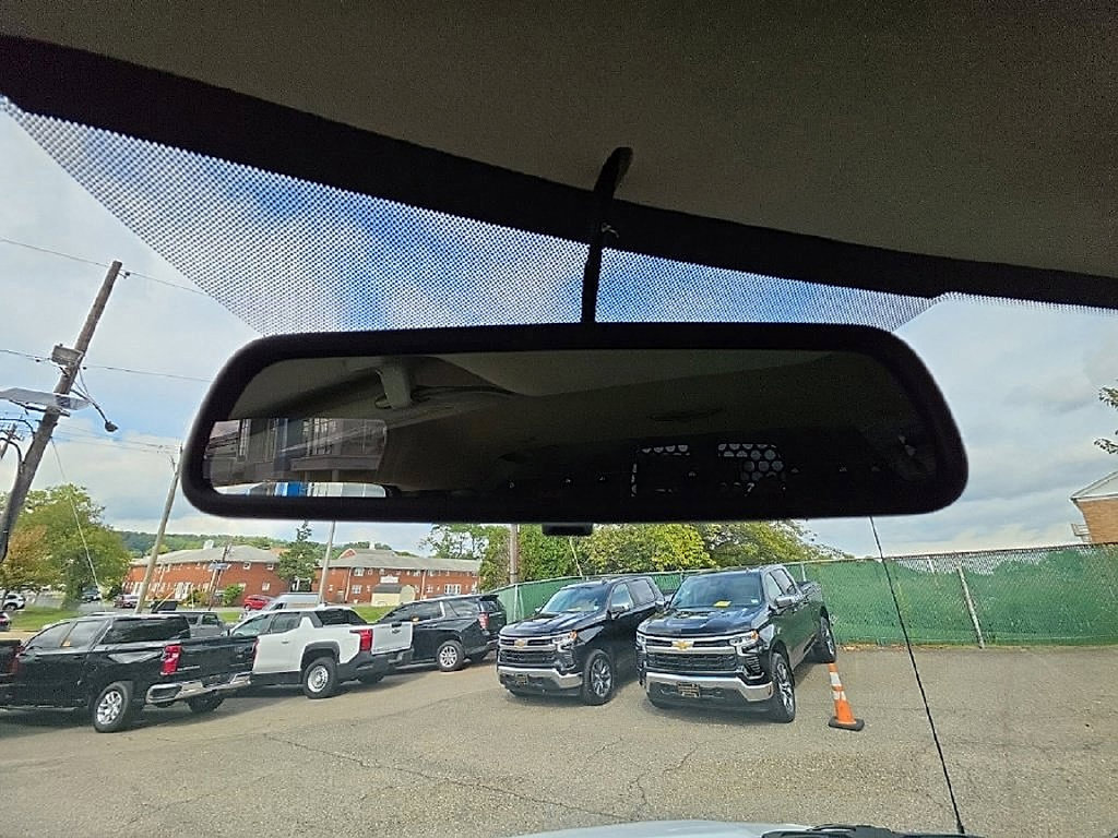 Used 2025 Chevrolet Express 2500 w/ Driver Convenience Package RWD image 19