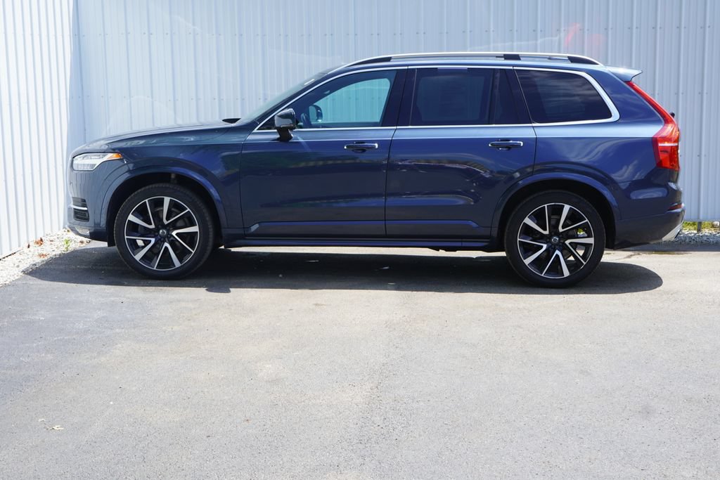 Used 2019 Volvo XC90 T6 Momentum w/ Protection Package Premier AWD/4WD image 3