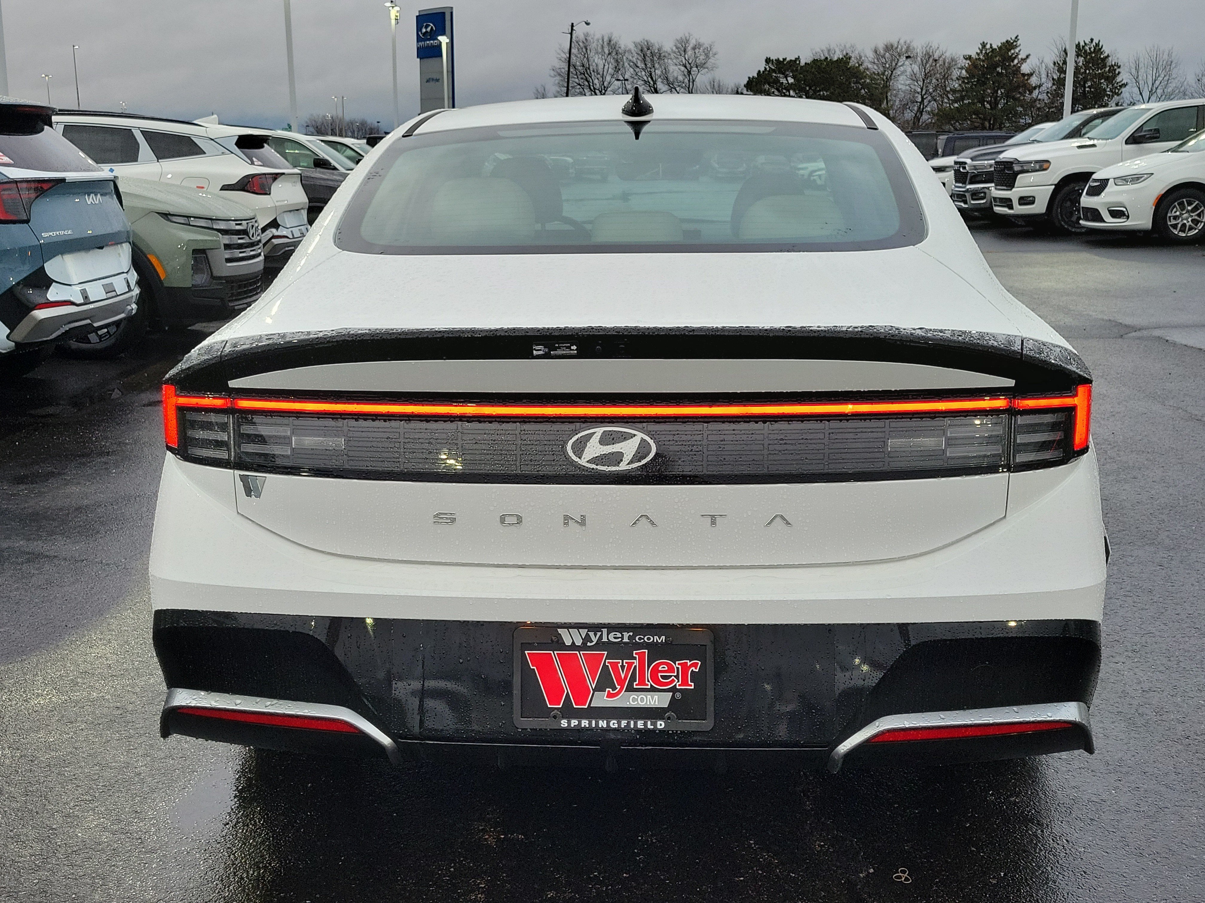 New 2026 Hyundai Sonata SEL FWD image 4