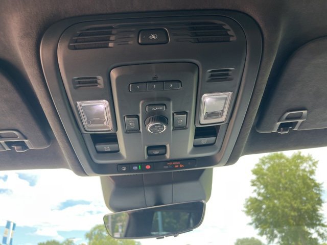 Used 2024 Cadillac Escalade Sport Platinum w/ Heavy-Duty Trailer Package image 39