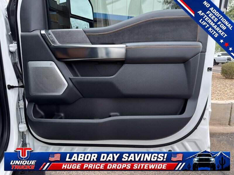 Used 2023 Ford F250 Platinum w/ Tremor Off-Road Package AWD/4WD image 30