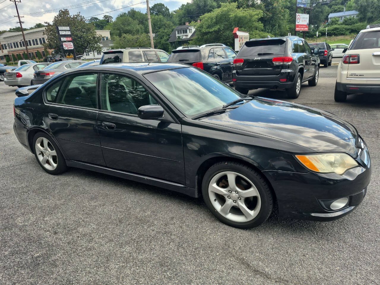 Used 2009 Subaru Legacy 2.5i Limited AWD/4WD image 4