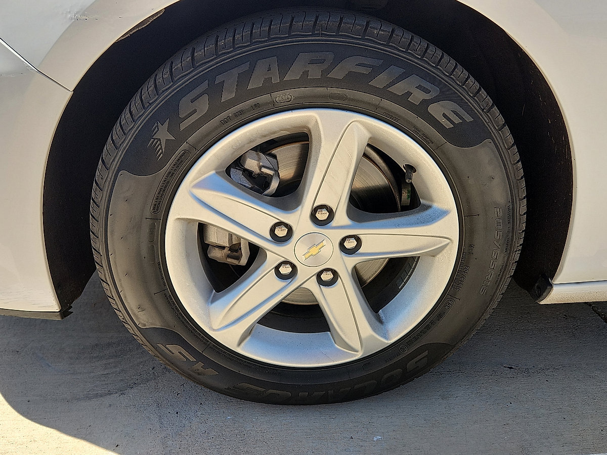 Used 2024 Chevrolet Malibu LT FWD image 5